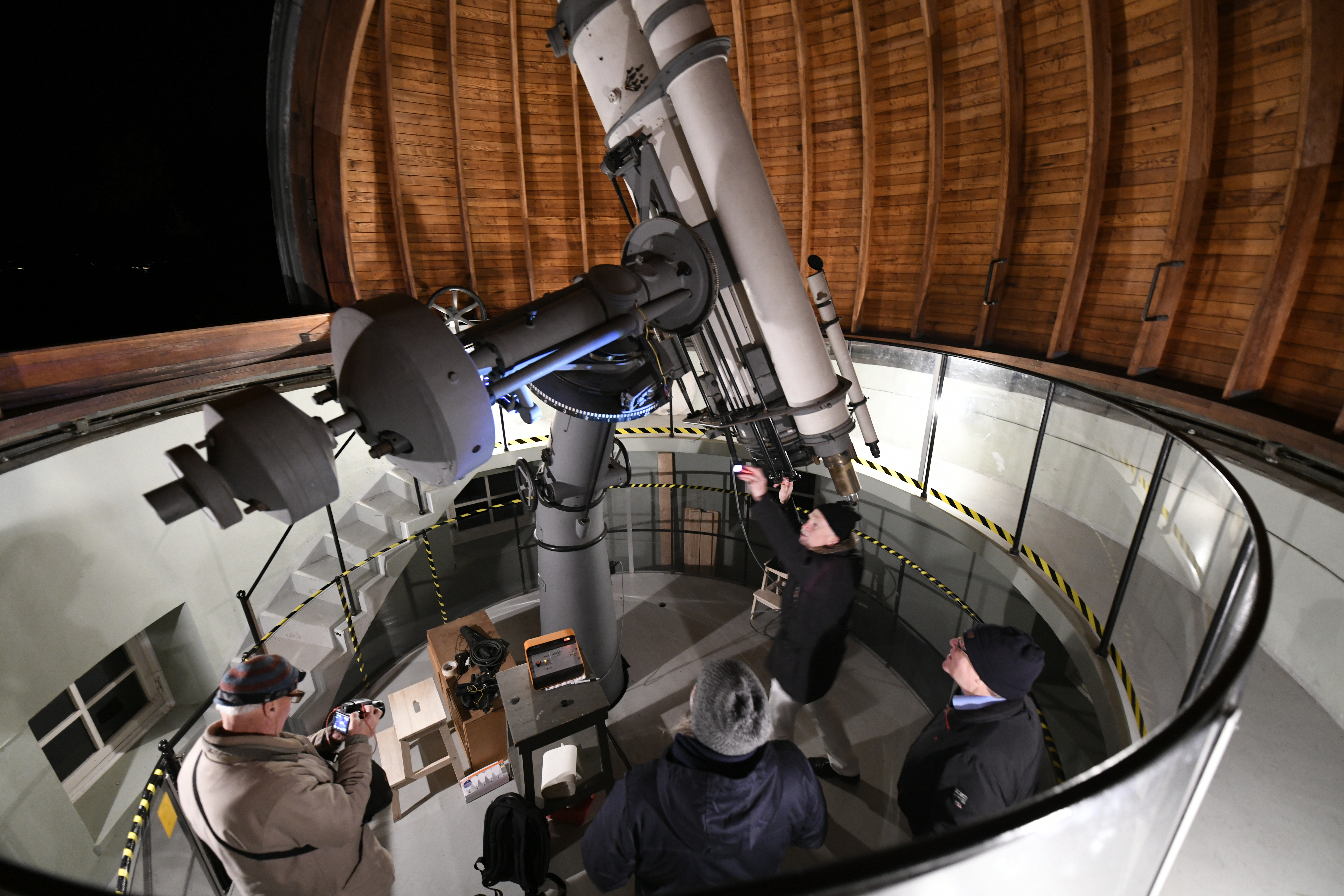 Visning av refraktor teleskopet 2019-10-28